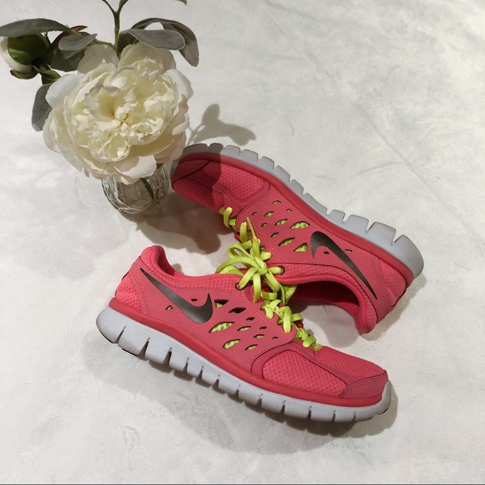 ⭐️ Nike | Athletic Shoes